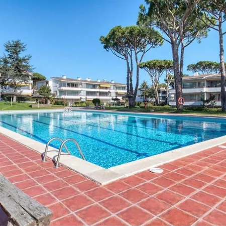 With Pool And Tennis Courts In Apartment